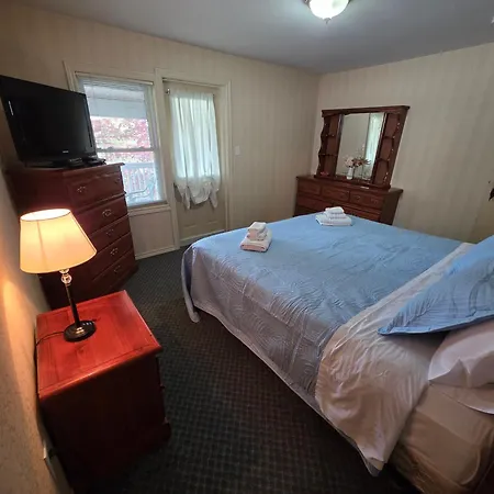 Rainbow Bed & Breakfast-2